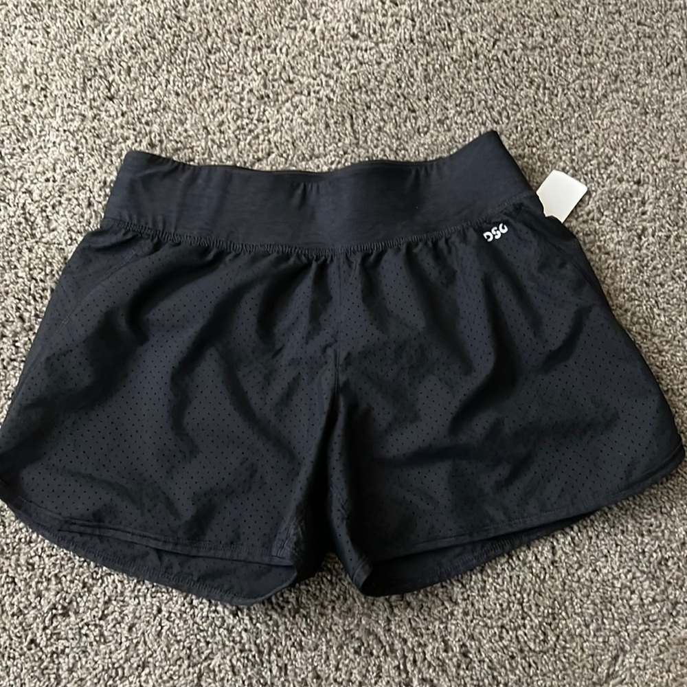 Dicks Sporting Goods girls training shorts